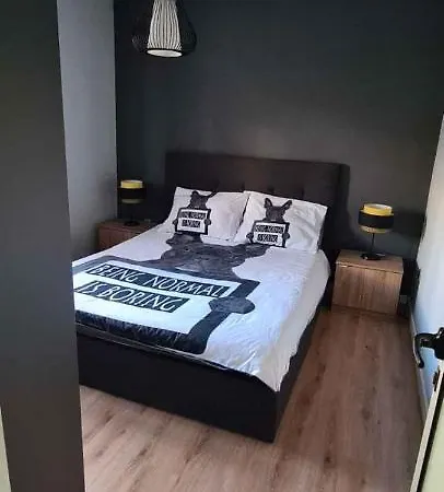 Apartment Three-bedroom In Xviii